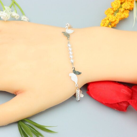 "Elegant & Trendy Bracelet, A Perfect Gift for Women, Thoughtful, EVCH1893 - Picture 2 of 10